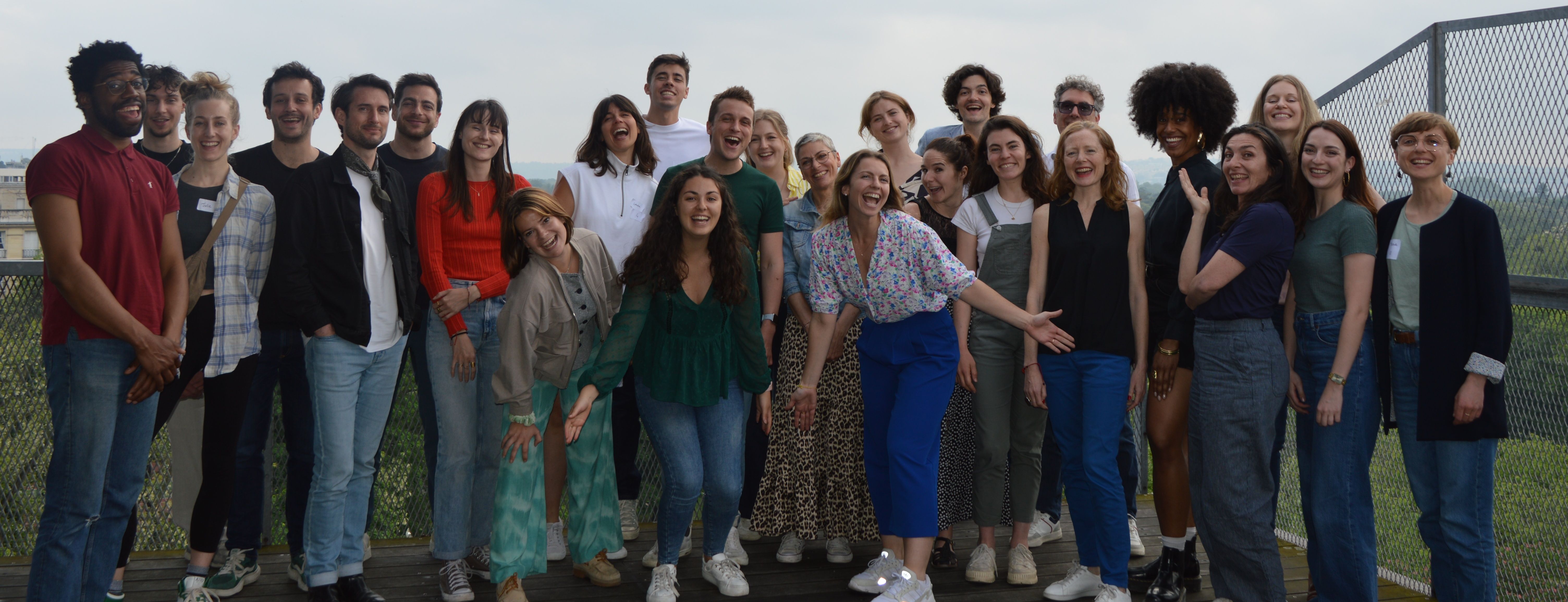 Illustration de personnes donnant des présentations